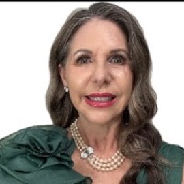 Elizabeth Joyce Photo